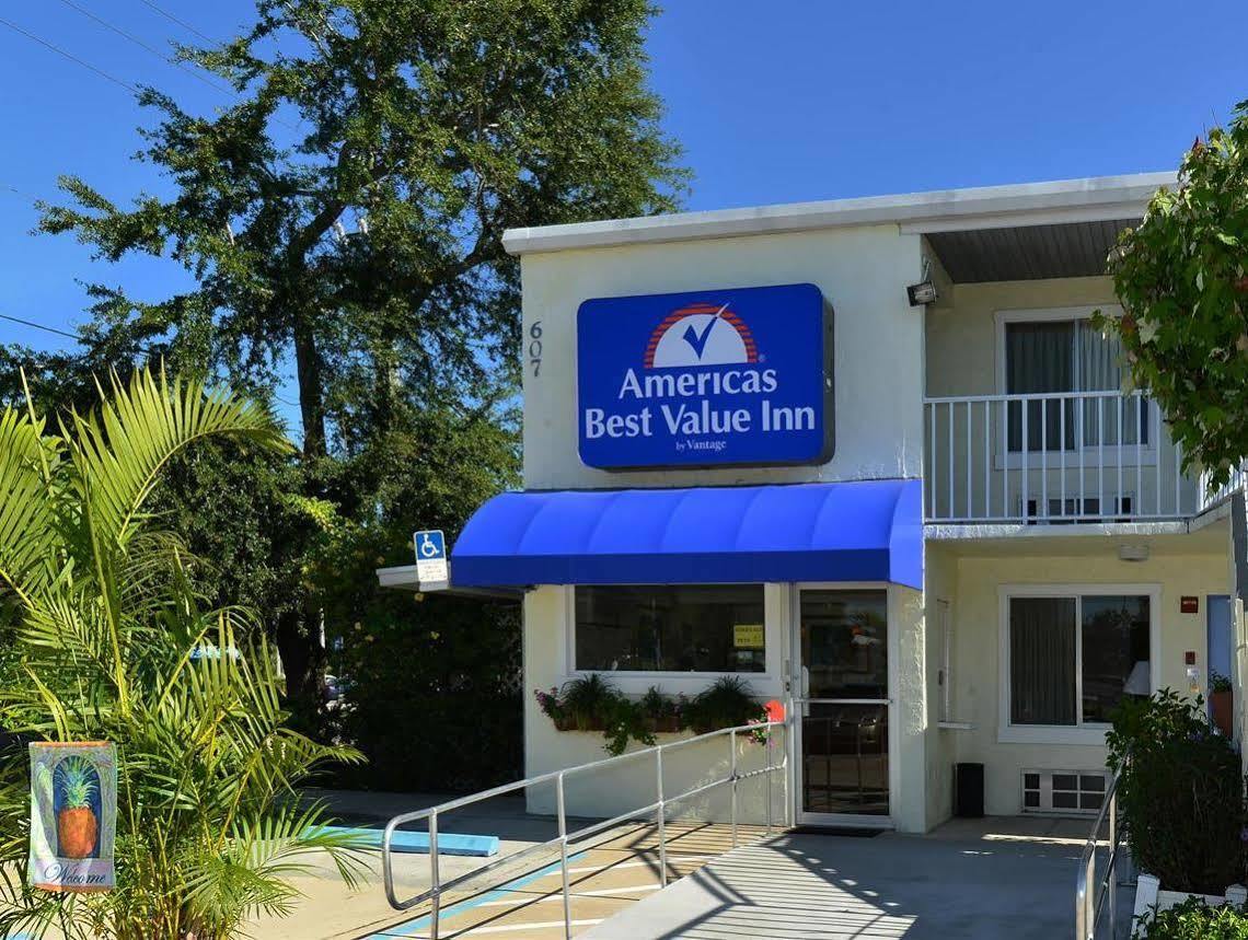 Americas Best Value Inn Bradenton-Sarasota Exterior photo